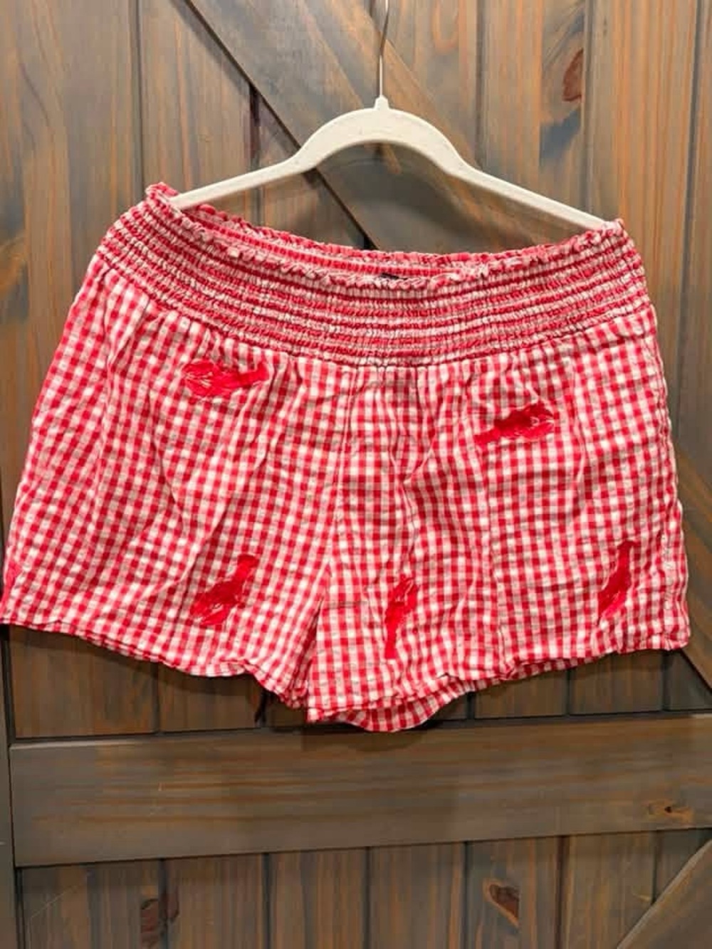 Vineyard Vines shorts size large lobster 🦞